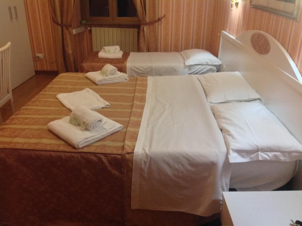 Rome Palace Hotel Cameră foto