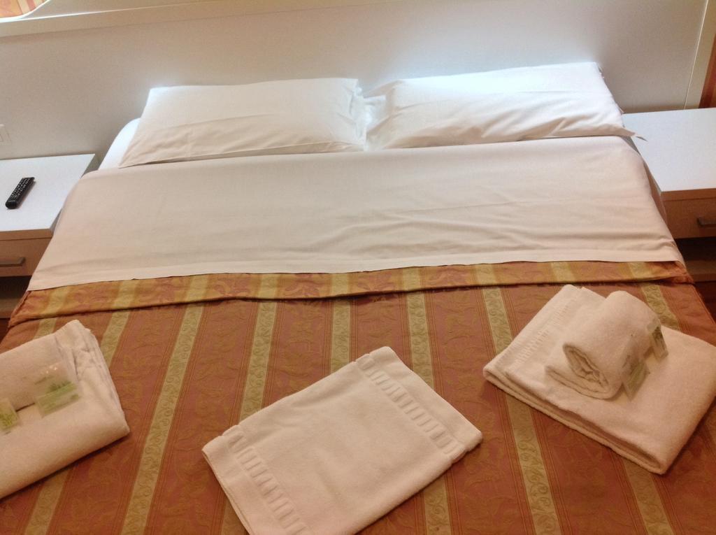 Rome Palace Hotel Cameră foto